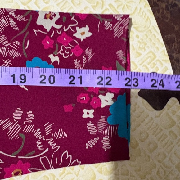 Leslie Fay Red Long Sleeve Wrap Dress with V-Neck and Pleated Skirt - Picture 11 of 11